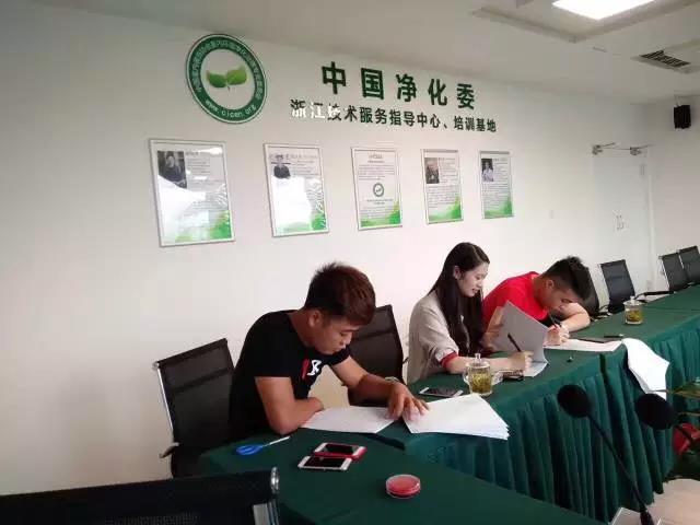 http://m.famendaquan.cn/